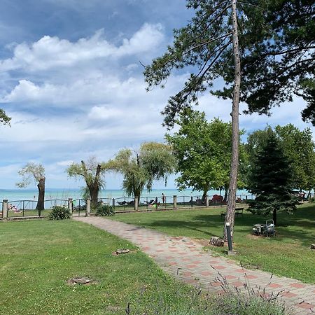 Vizparti Relax Apartman Siófok Exterior foto